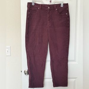 American Eagle Stretch Straight Corduroy Mom Jeans, Wine - size 16 Short